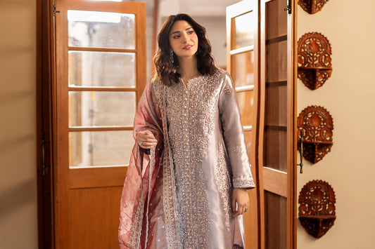 Why Handmade Details Make All the Difference in Luxury Pret Dresses